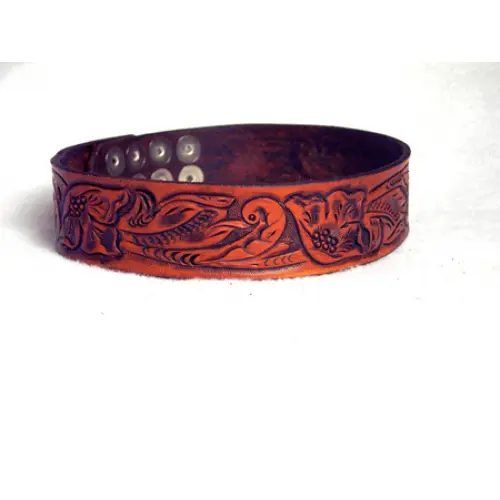 1-1/4 Inch Wide Hand-Carved Arm Band