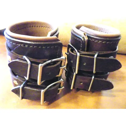 Leather Weight Lifting Wrist Bands in Brown Color